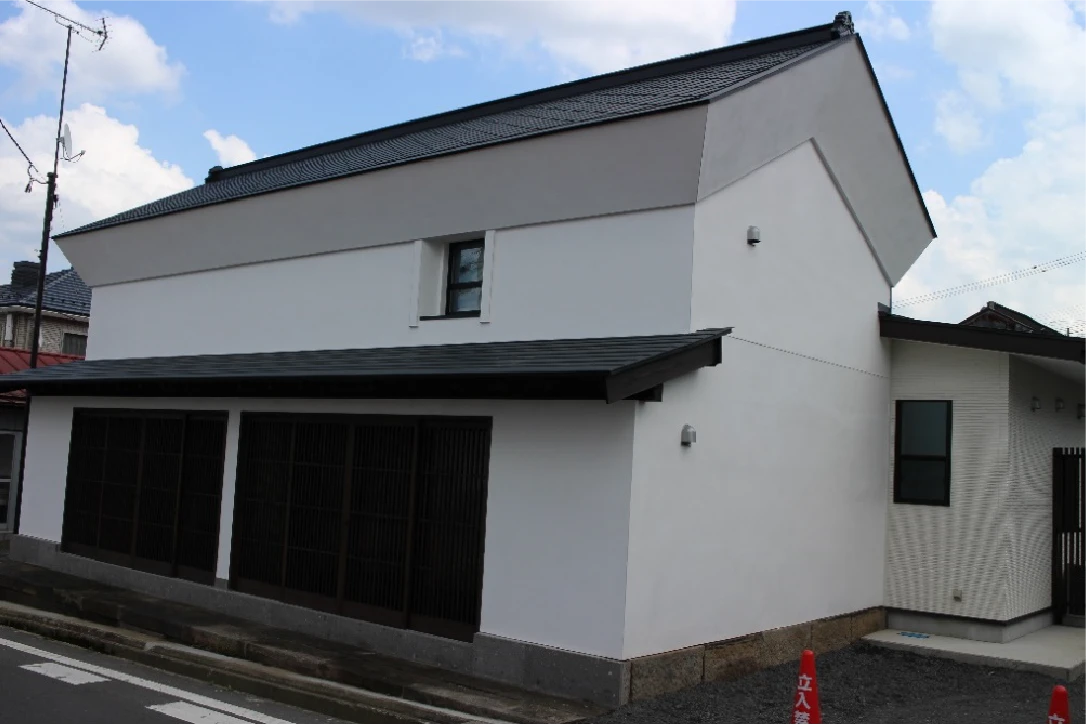 歴史的店蔵を現代に活かす住宅再生